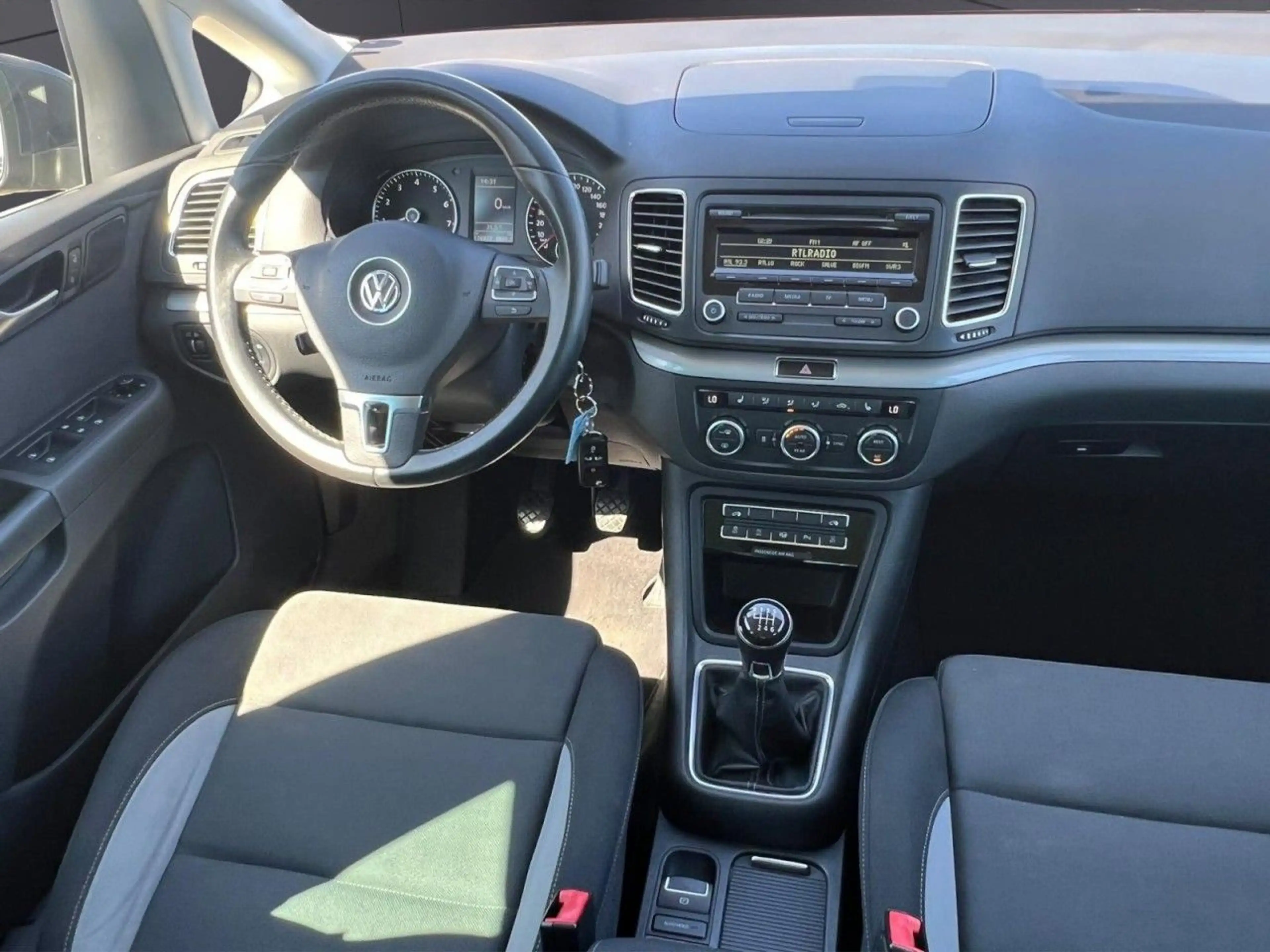 Volkswagen Sharan Highline BMT KLIMA,PDC,6.SITZER,ESP — photo 14