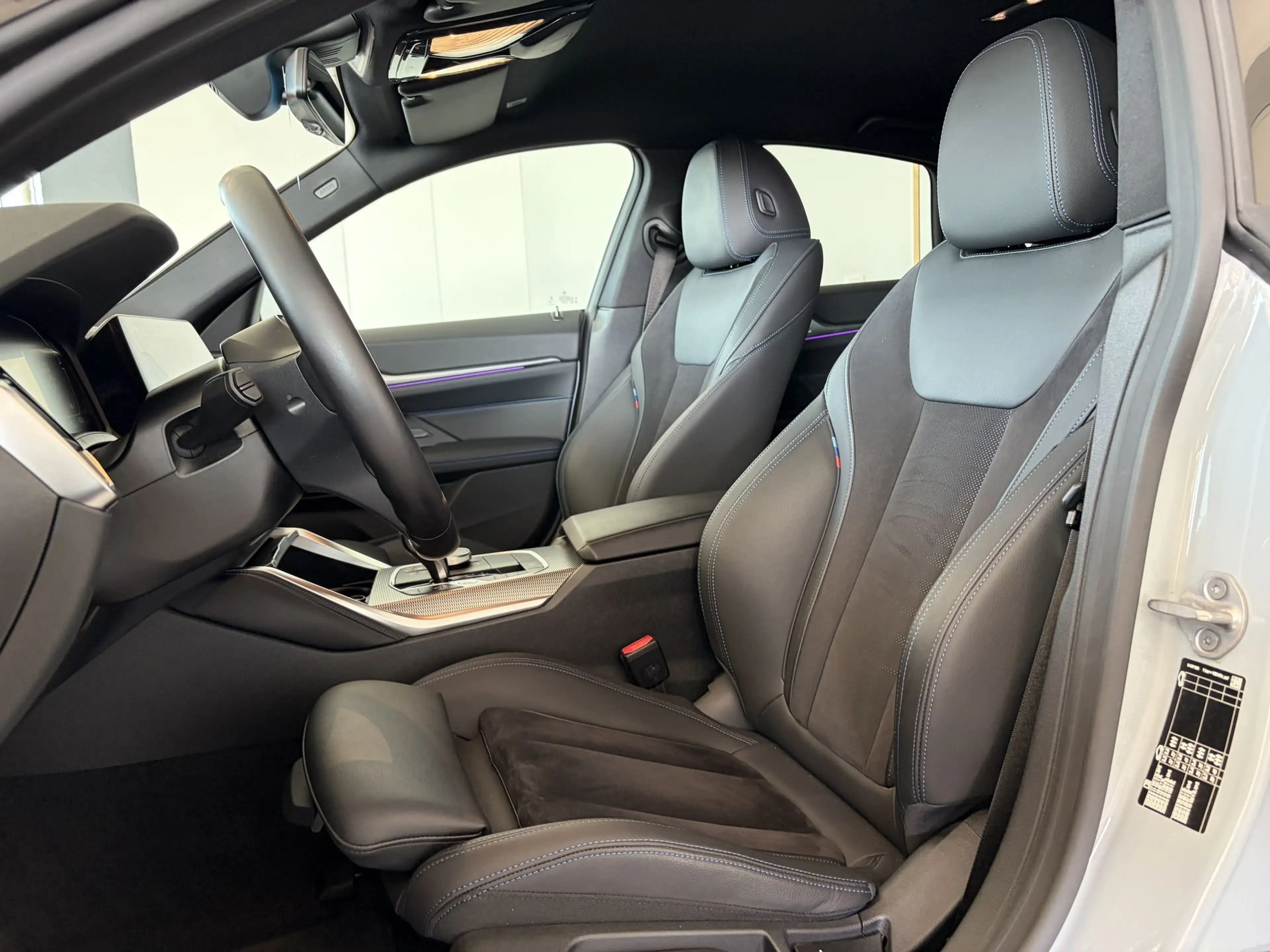 BMW M4 M pack / Carplay & Android auto / Camera / Sfeerverlichting / — photo 14