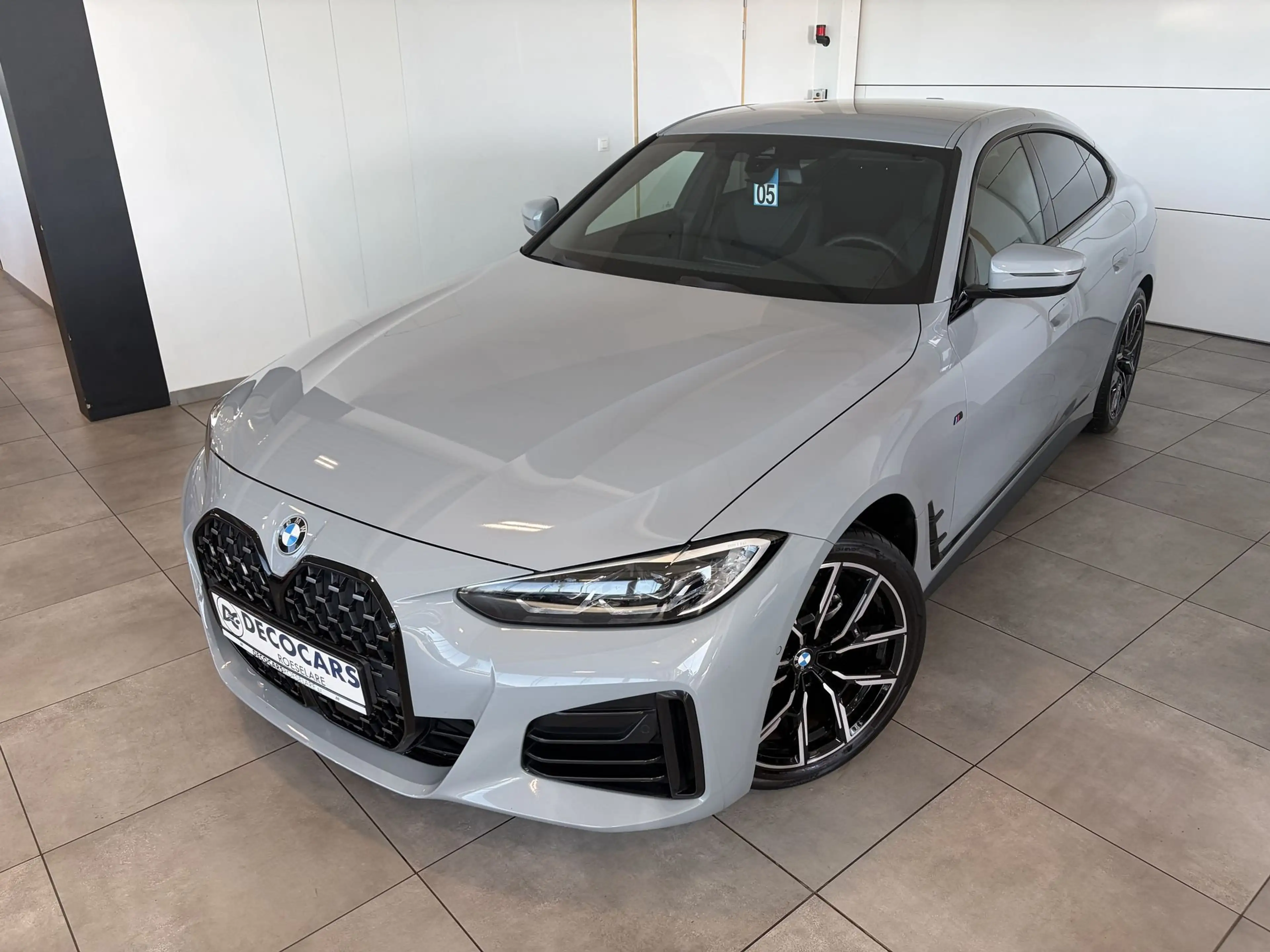 BMW M4 M pack / Carplay & Android auto / Camera / Sfeerverlichting / — photo 2