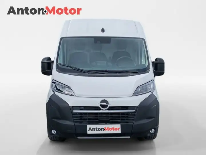 Opel Movano 2025