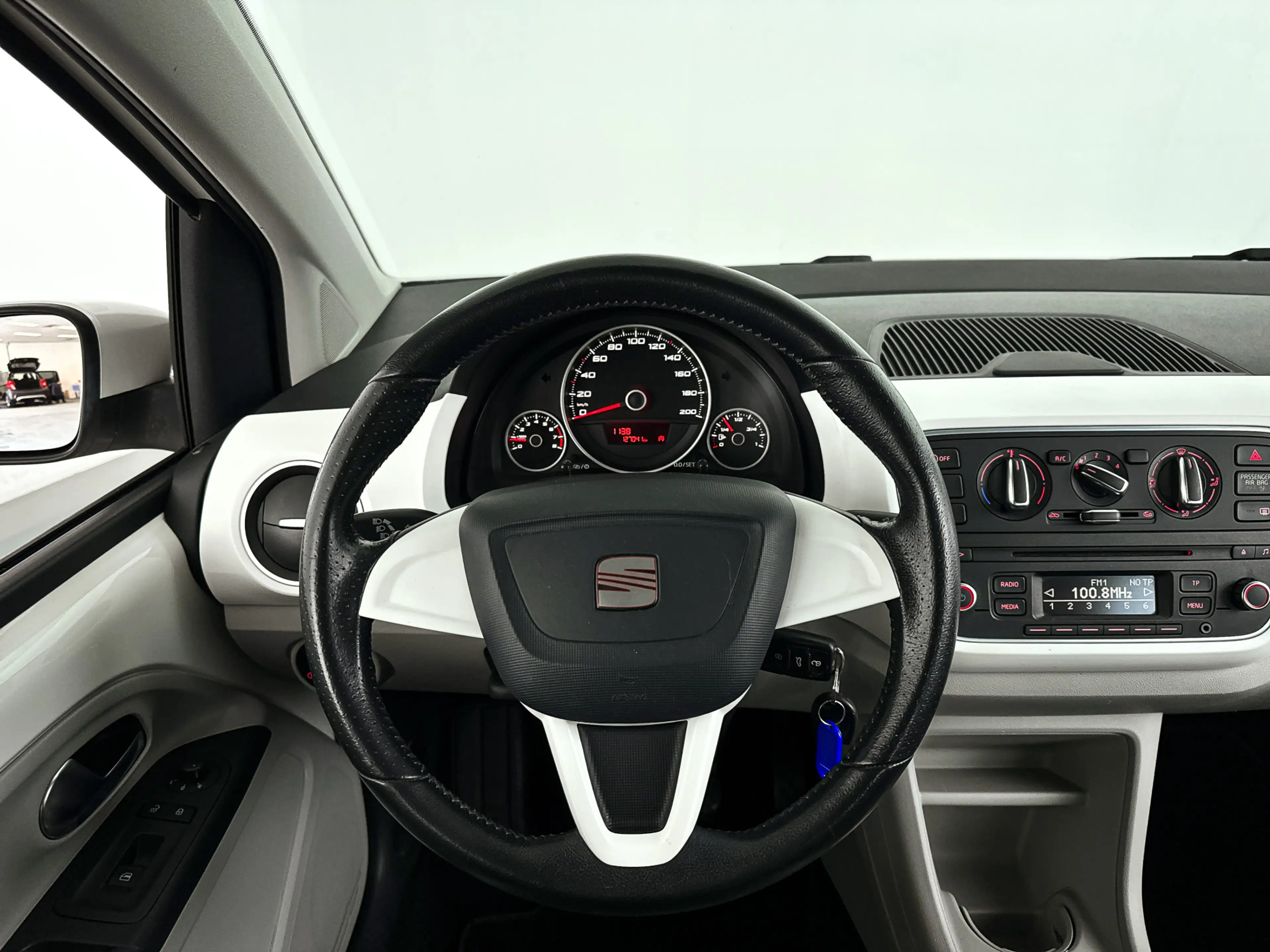 SEAT Mii 1.0 Style Chic | Airco | 5 deurs | Radio — photo 13