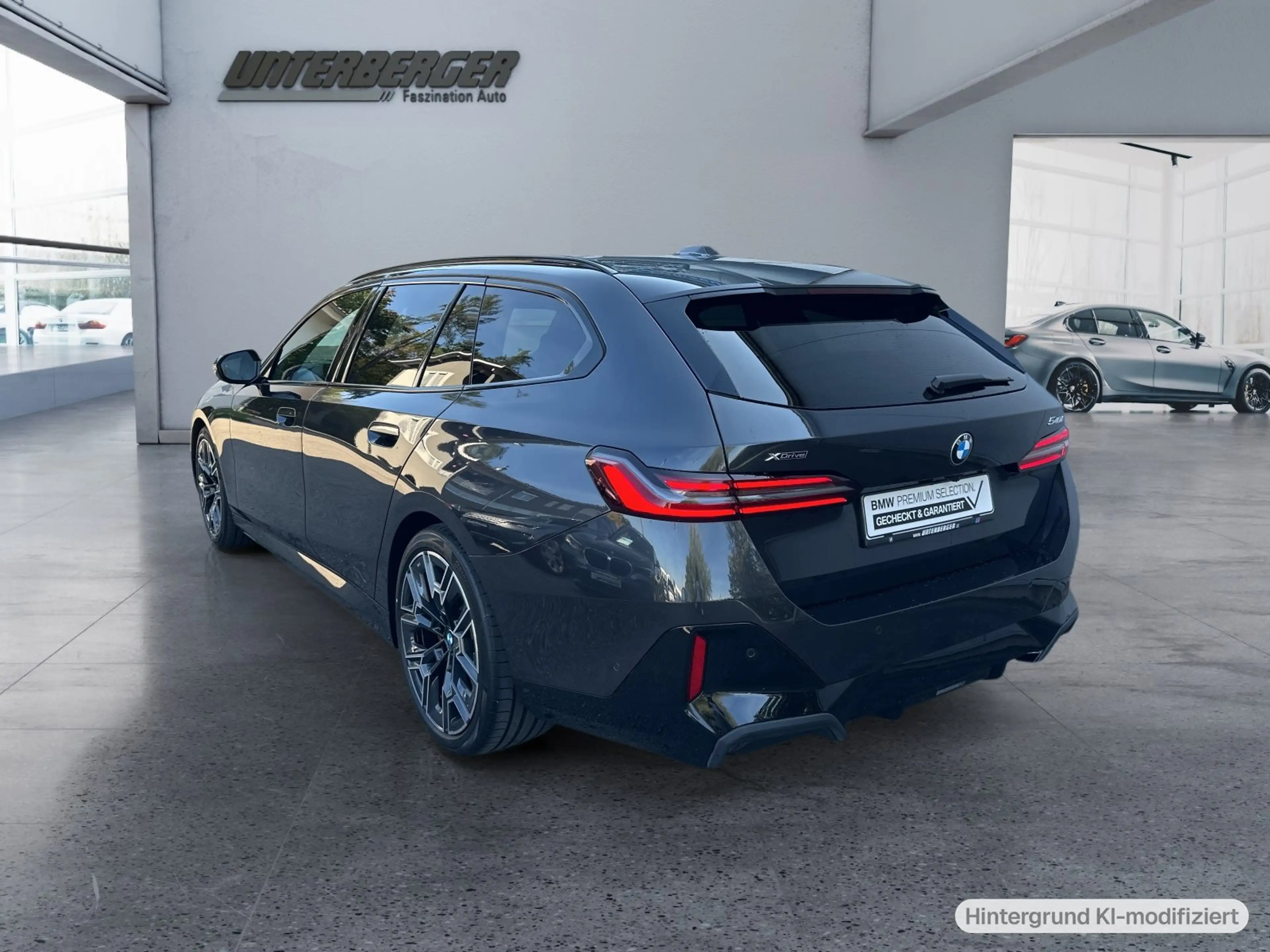 BMW 540 d xDrive Touring M Sport PRO Sitzbelüftung AHK Ico — photo 4