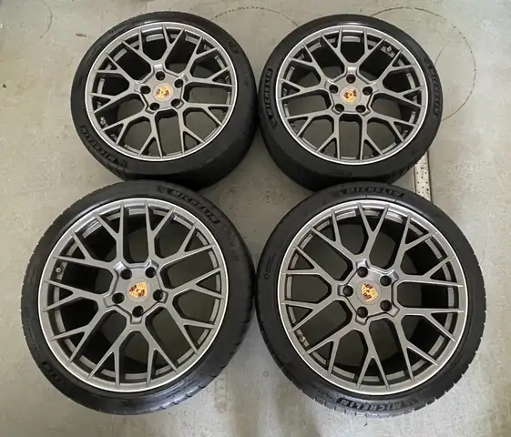 Porsche 992 911 Carrera 4 APPROVED, Optisch + Technisch 1A Ansicht 16