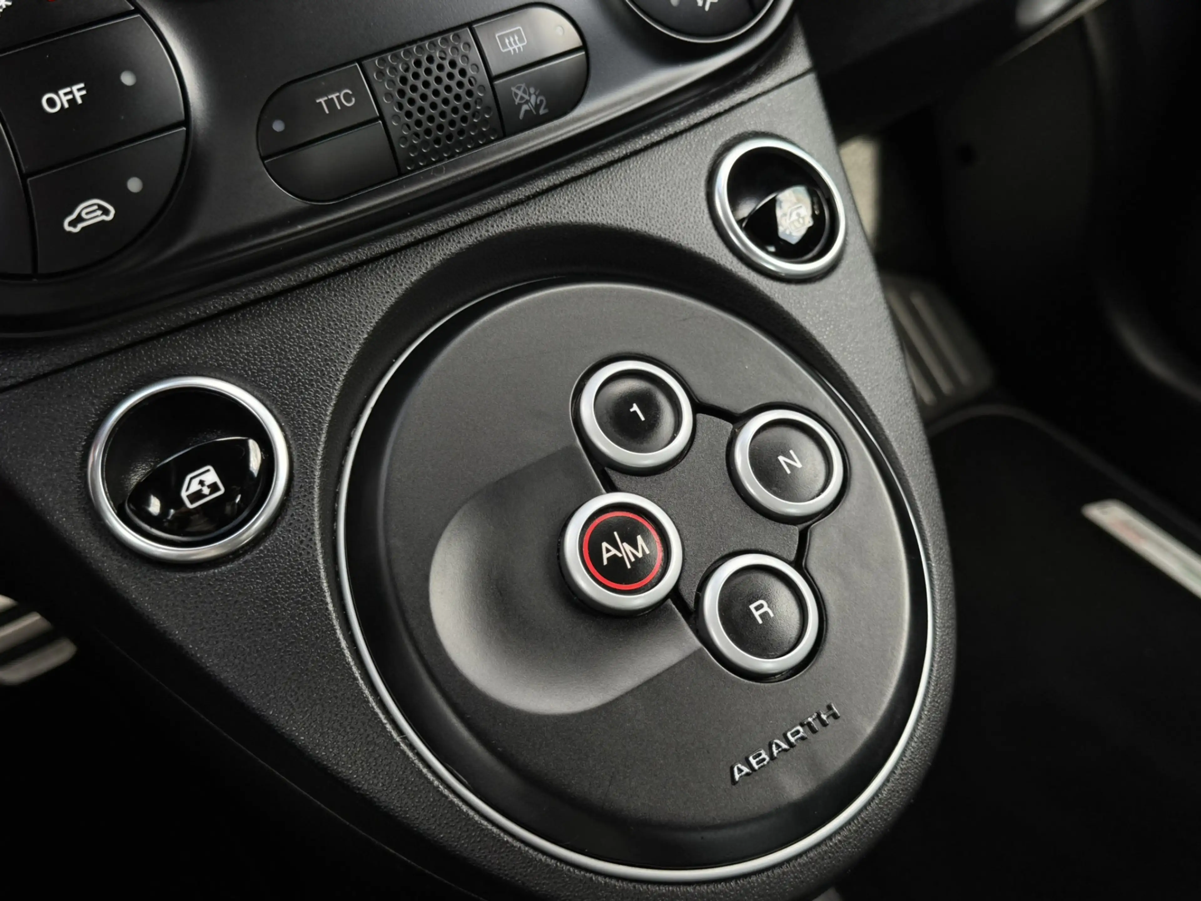 Fiat 500 Abarth 1.4 T-Jet 595 Turismo Stage 2 220pk Leder Xenon Ca — photo 13