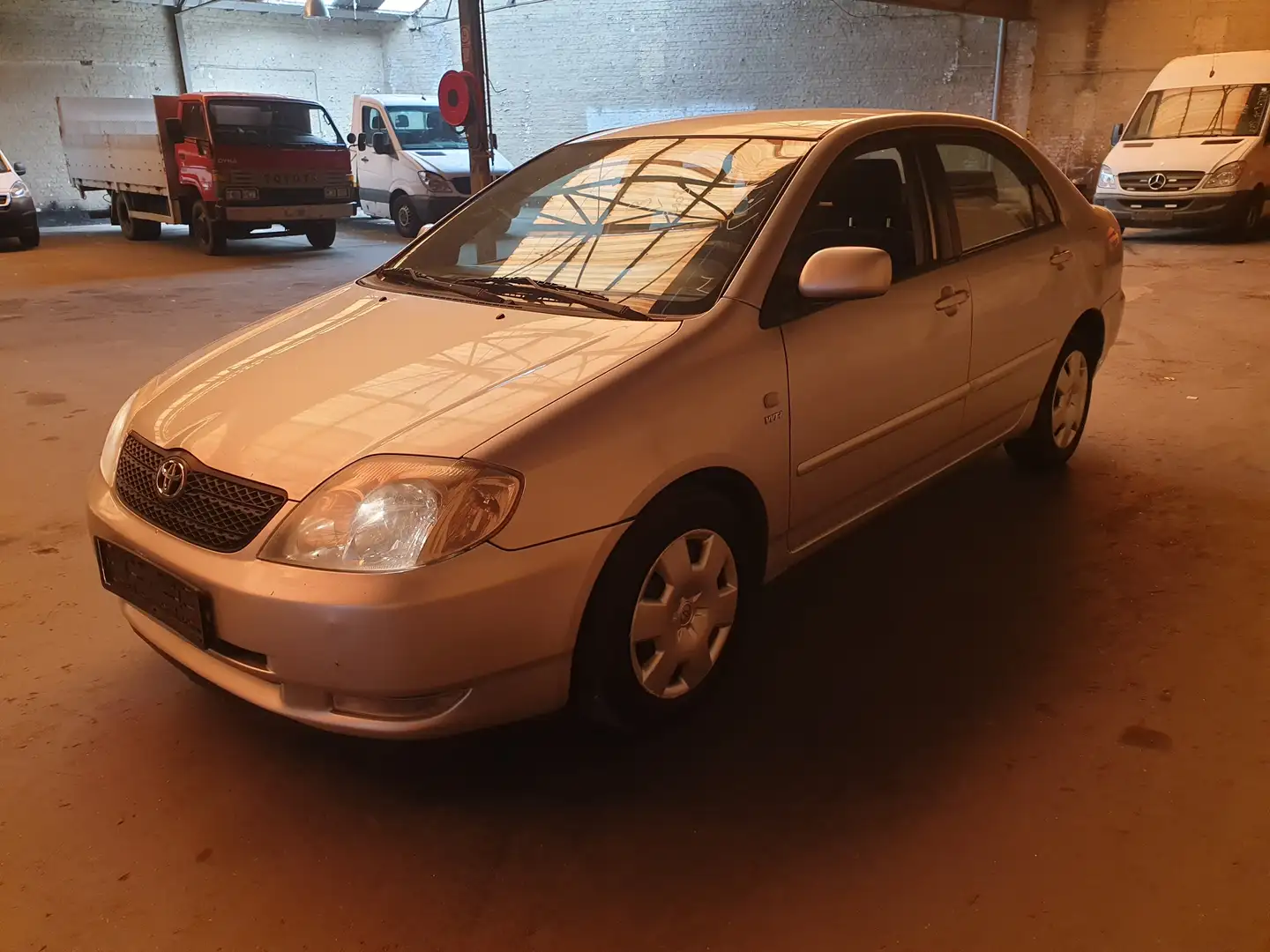 Toyota Corolla 1.6i VVT-i 16v Linea Sol Argent - 1