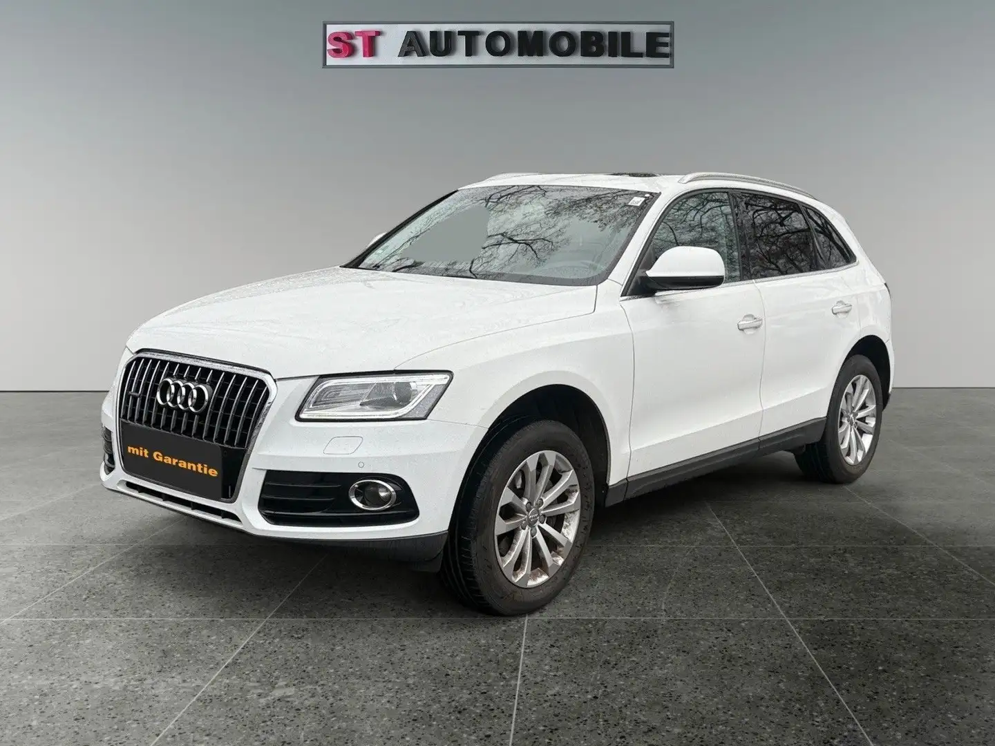 Audi Q5 2.0 TFSI Quattro-Panorama-Navi-Automatik Weiß - 1