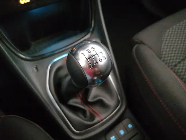 Ford Puma view 13