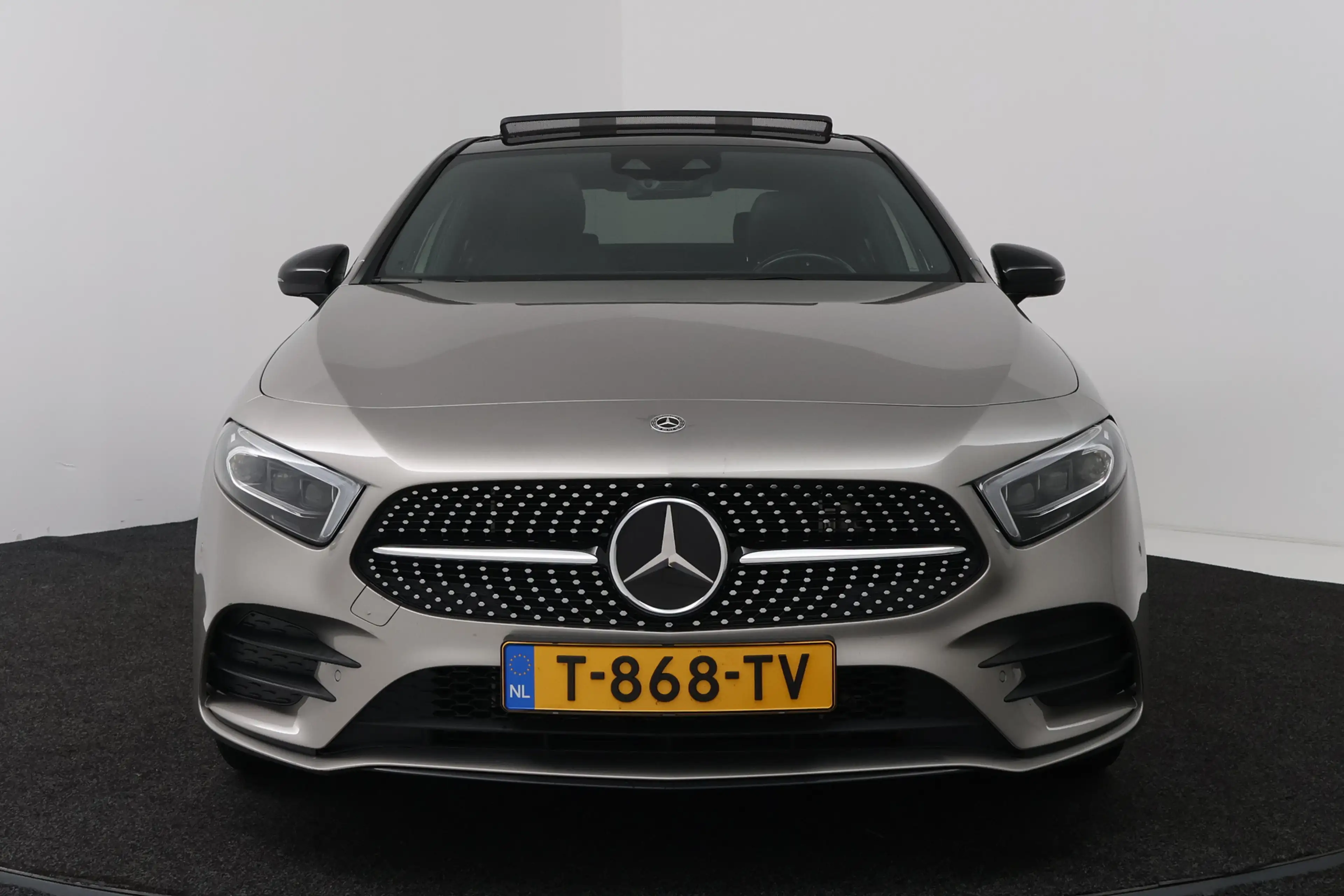 Mercedes-Benz A 250 e (PANORAMADAK, ELEKT. STOELEN, SFEERVERLICHTING, — photo 7