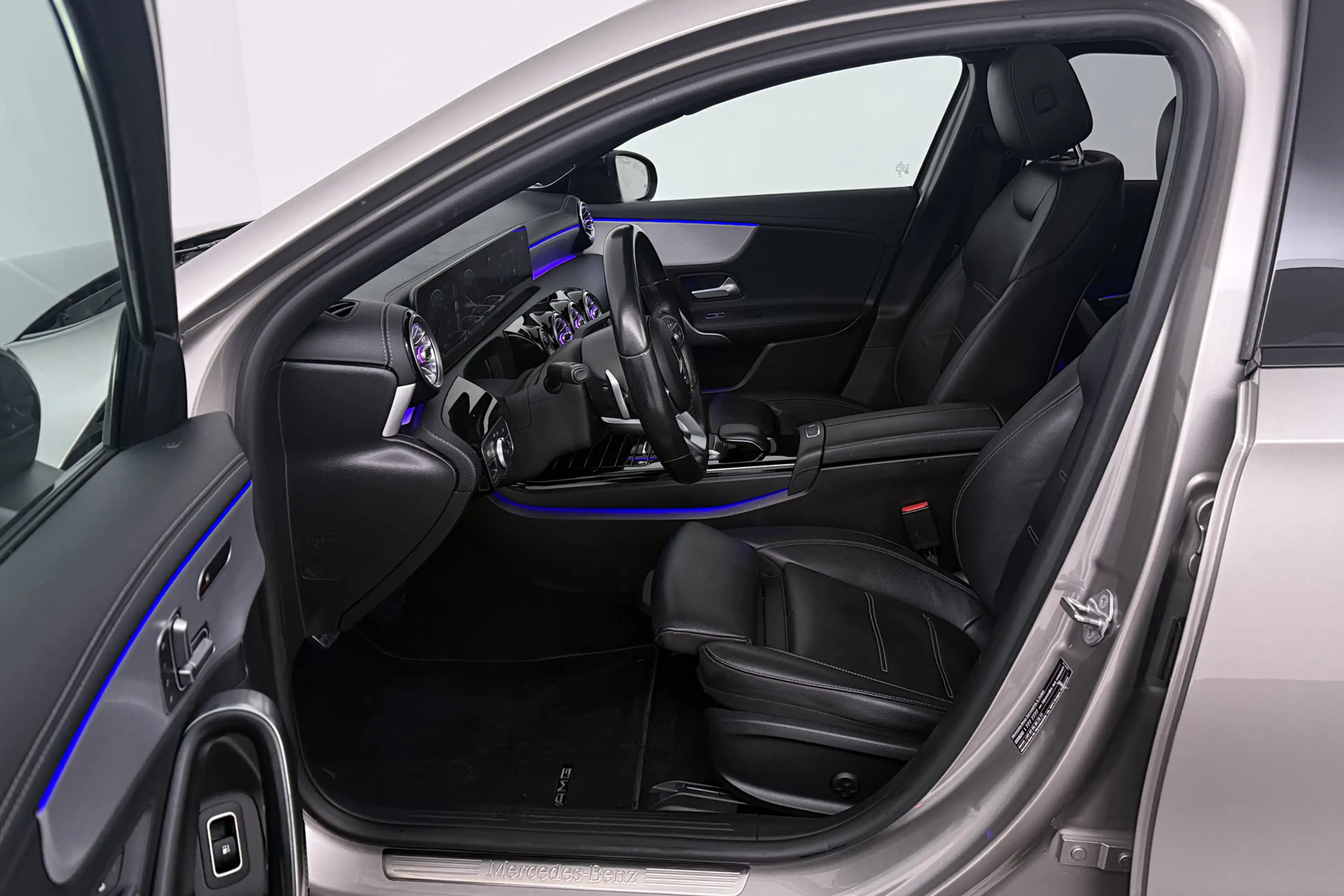 Mercedes-Benz A 250 e (PANORAMADAK, ELEKT. STOELEN, SFEERVERLICHTING, — photo 25