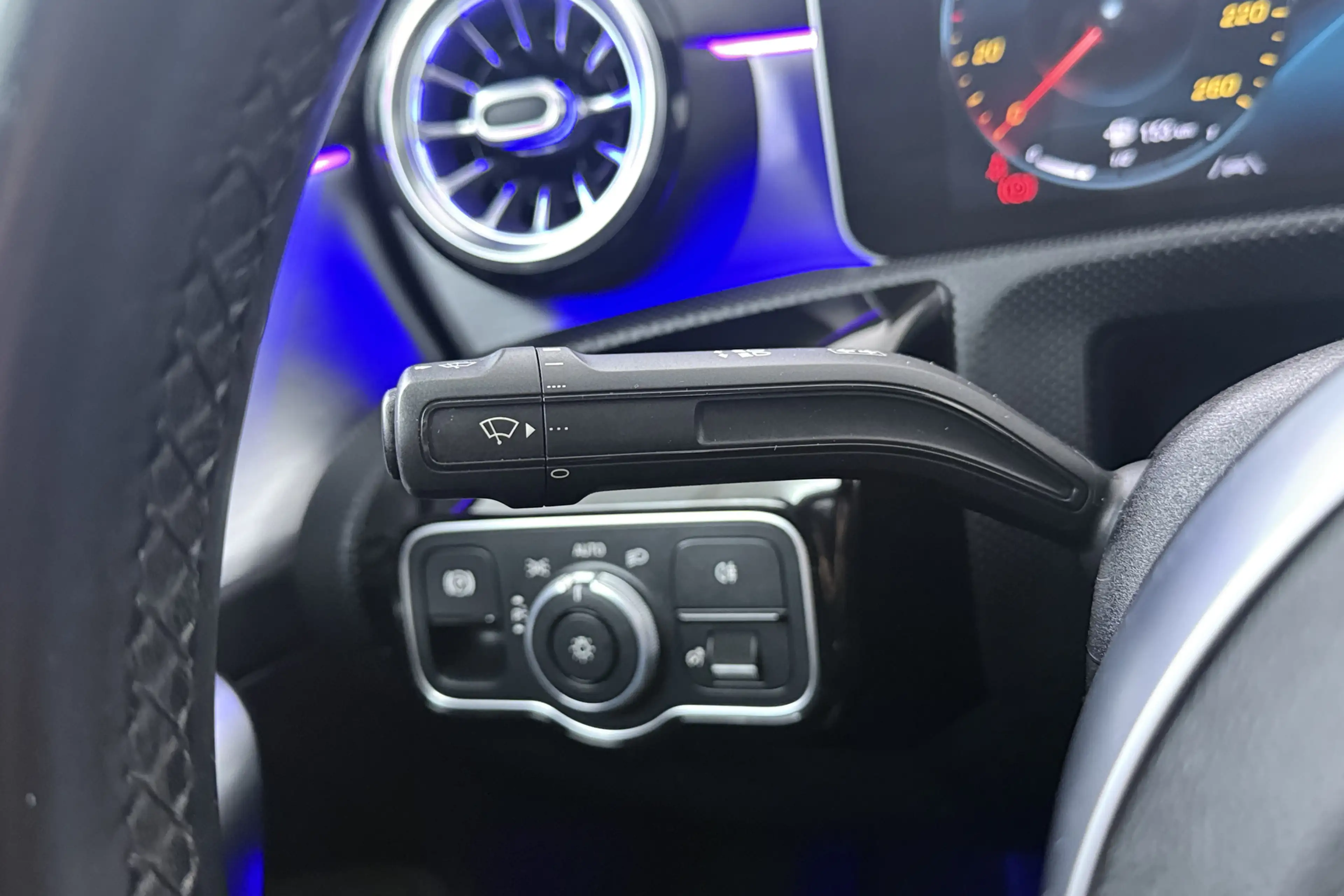 Mercedes-Benz A 250 e (PANORAMADAK, ELEKT. STOELEN, SFEERVERLICHTING, — photo 15