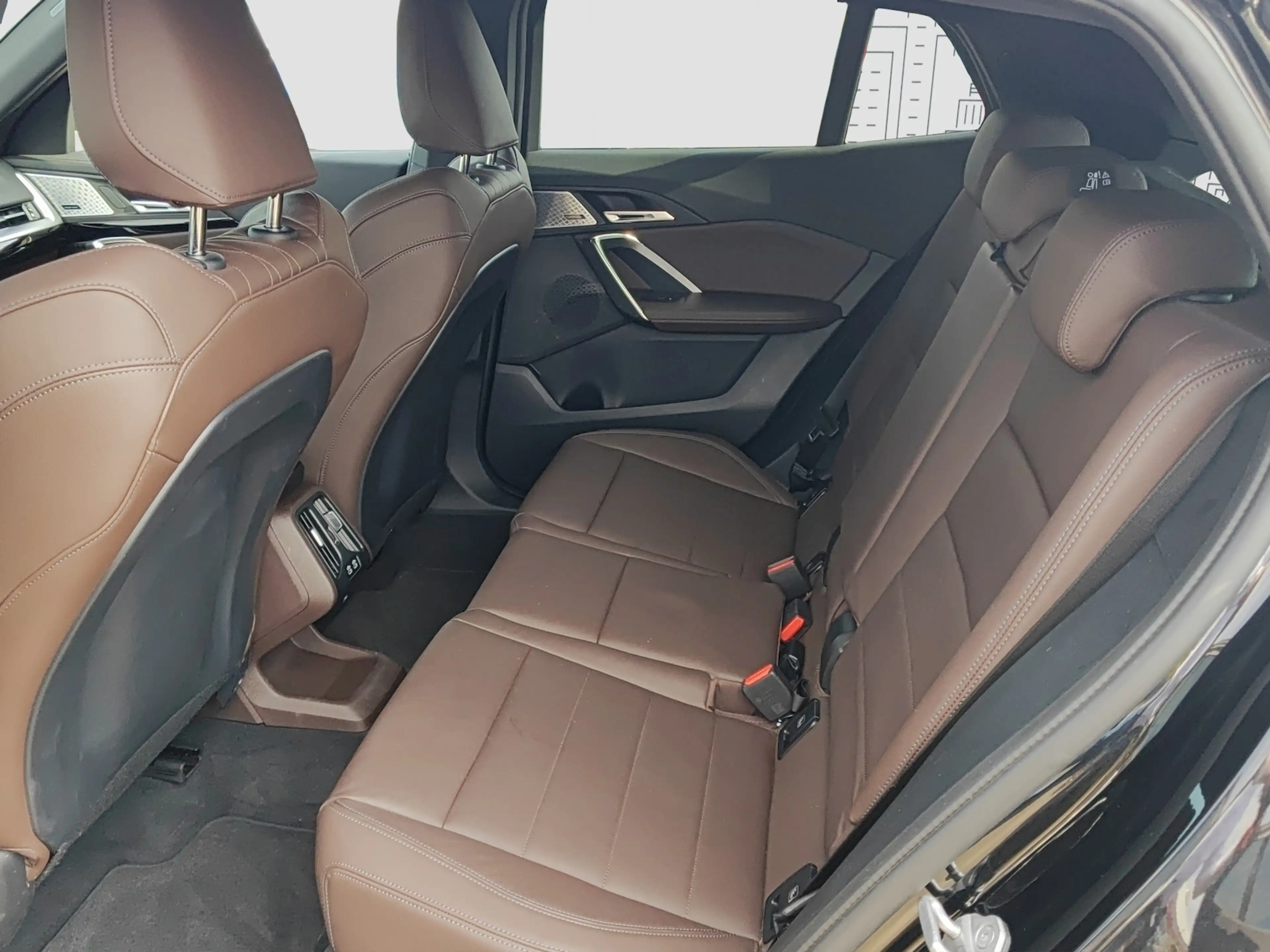 BMW X2 20d xDrive M Sport HeadUp AHK 21´´ Alu — photo 15