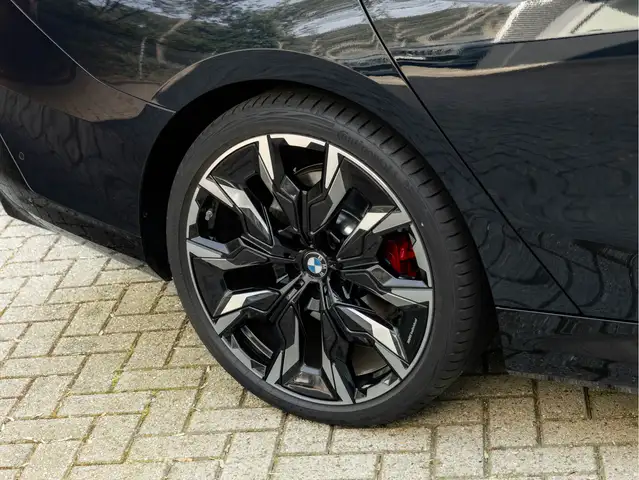 BMW M view 15