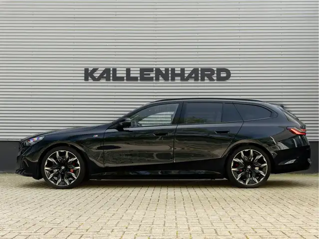 BMW M view 8