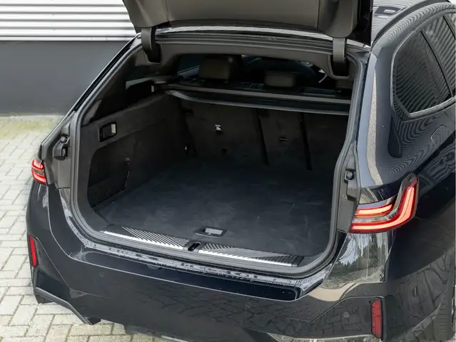 BMW M view 12