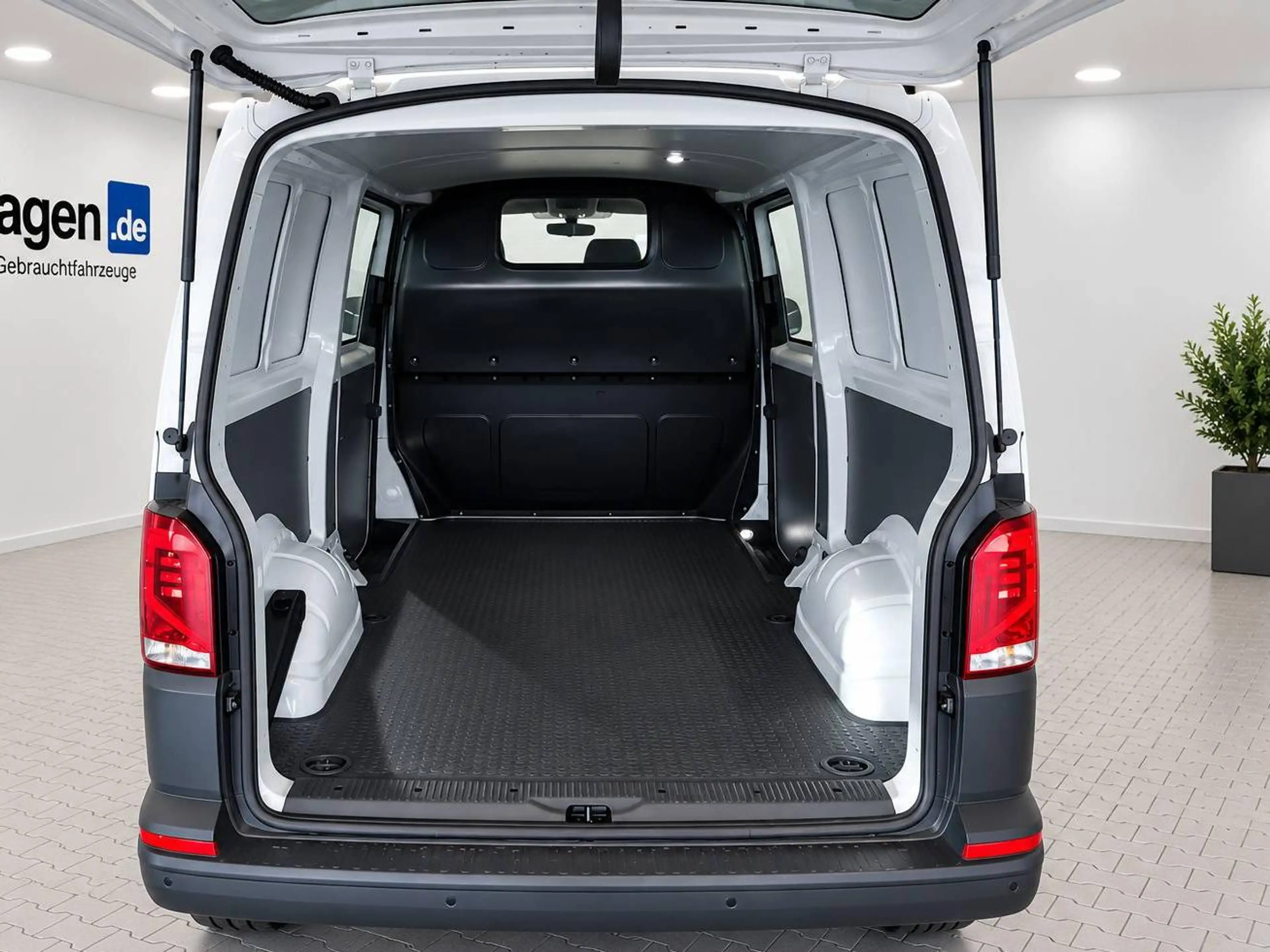 Volkswagen T6.1 Transporter Transporter T6.1 DSG Lang*1.Hd*Standhz*Sitzhz* — photo 5