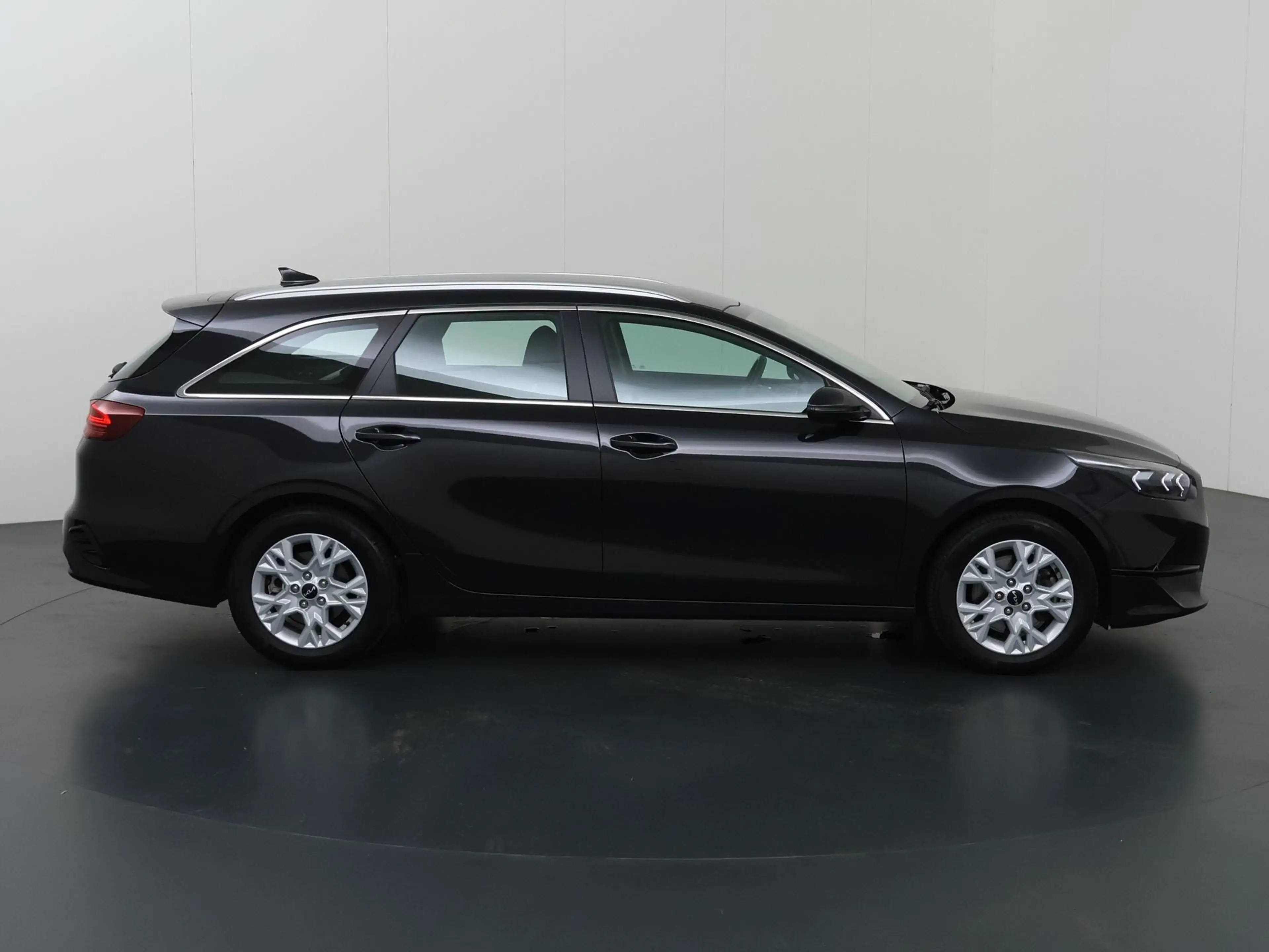 Kia Ceed SW / cee'd SW Sportswagon 1.5 T-GDi DynamicLine | Navigatie | Pa — photo 6
