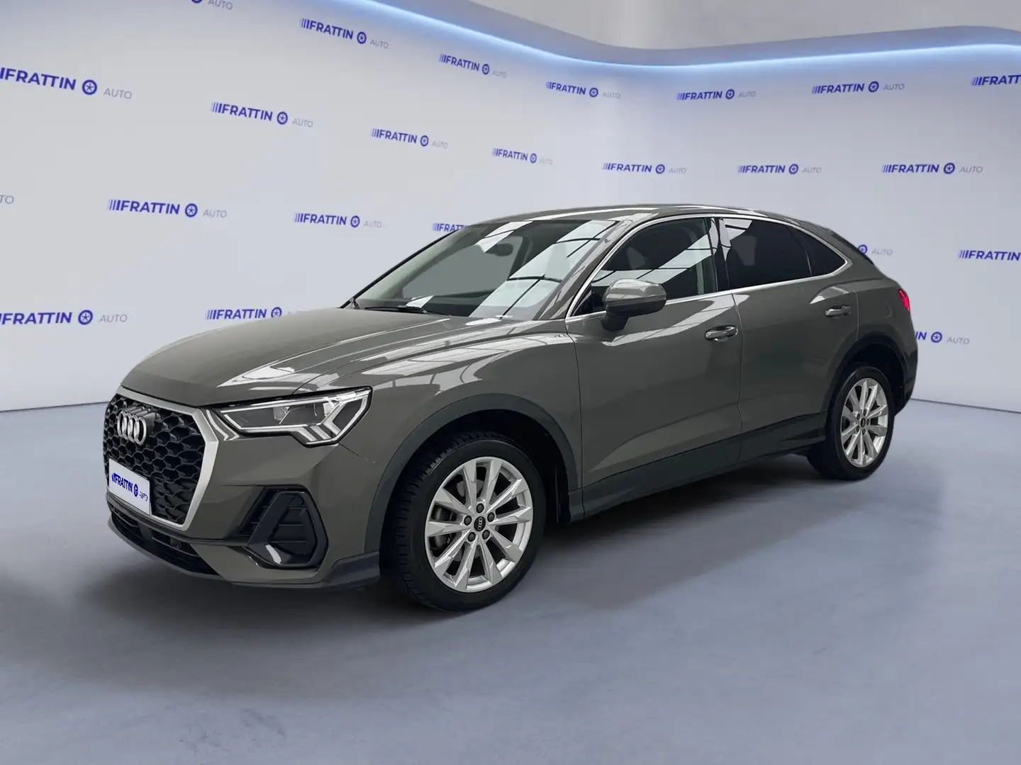 Audi Q3 SPB 35 TDI S tronic Business Plus Gris - 1