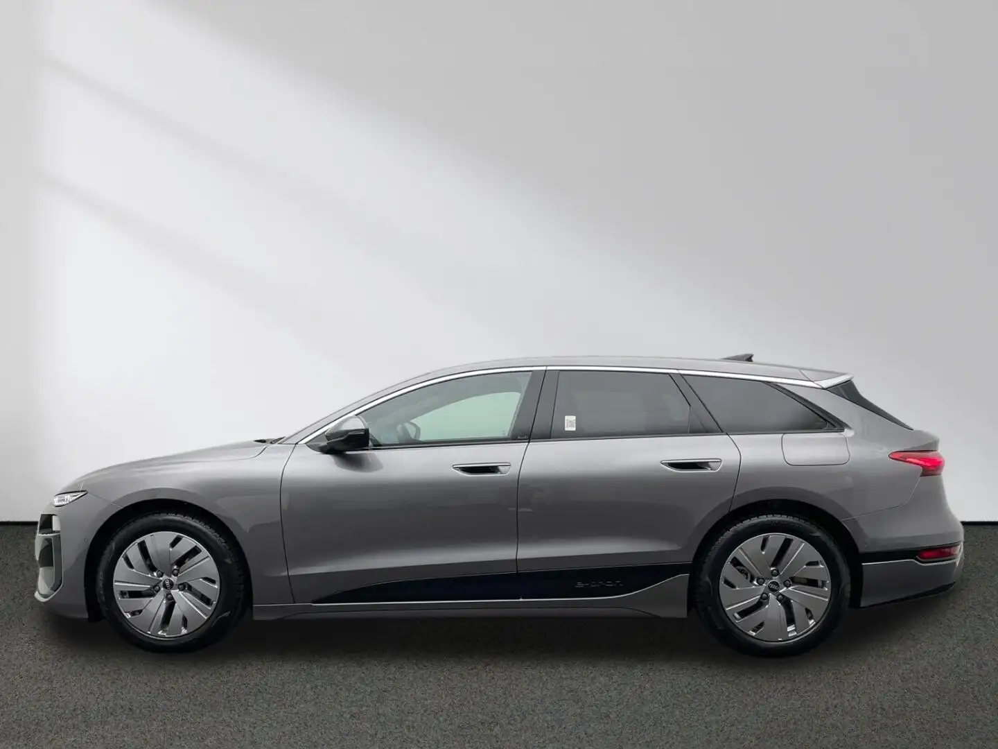 Audi A6 e-tron Avant performance S line 270 kW B&O Grau - 2