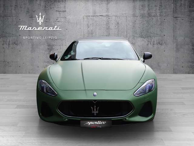 Maserati GranCabrio Sport MY18// Vollfolierung in grün matt