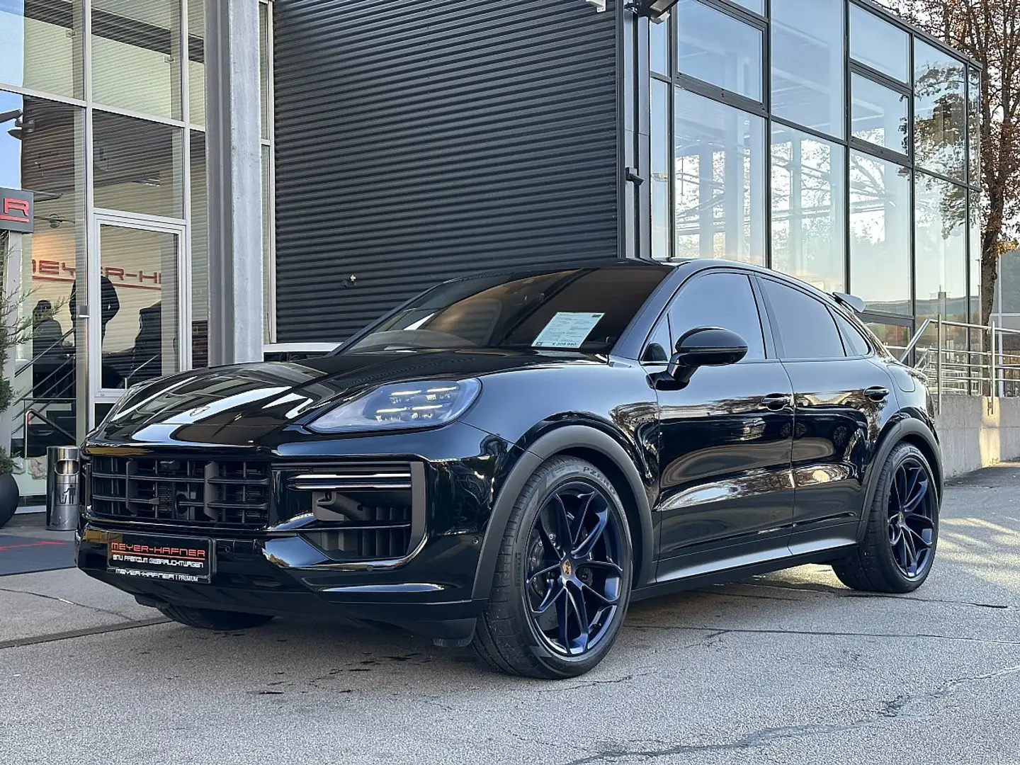 Porsche Cayenne Coupe III Turbo E-Hybrid PHEV 21,8 kWh GT Paket... Schwarz - 2