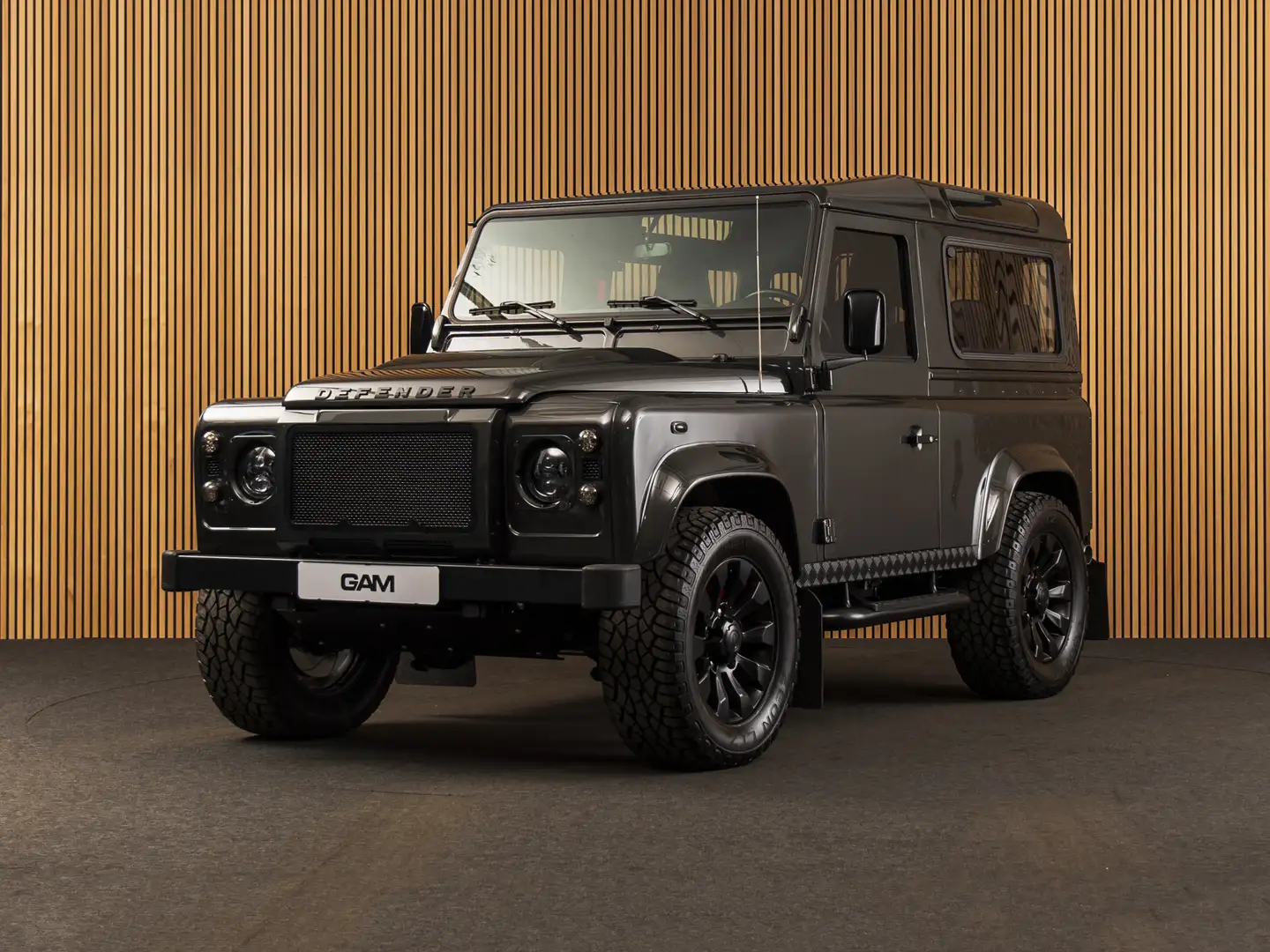 Land Rover Defender 90 TOPHAT 6.2 V8 Corvette 450pk 6 persoons Grijs - 1