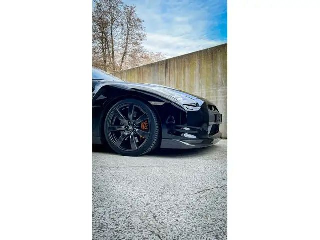 Nissan GT-R Black Edition Ansicht 13