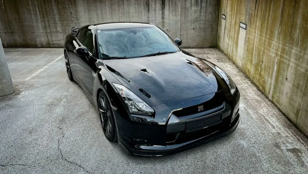 Nissan GT-R Black Edition
