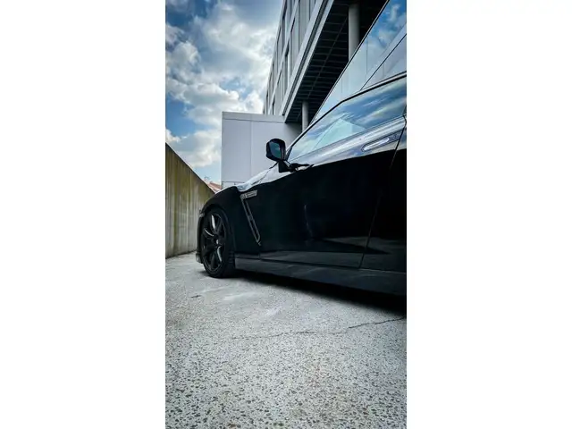 Nissan GT-R Black Edition Ansicht 10