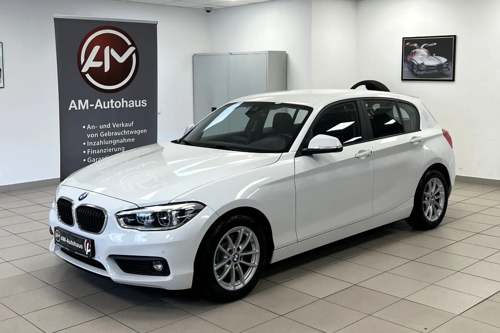 BMW 118 i Advantage *Navi*LED*Klima*PDC*Sitzhzg Weiß - 1