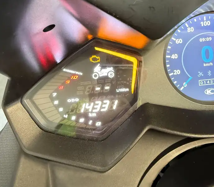 Kymco AK 550 - foto 5