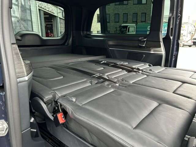 Mercedes-Benz EQV 300