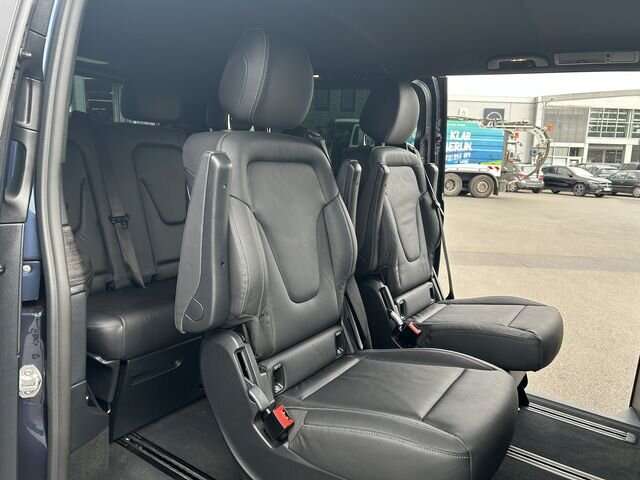 Mercedes-Benz EQV 300
