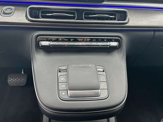 Mercedes-Benz EQV 300