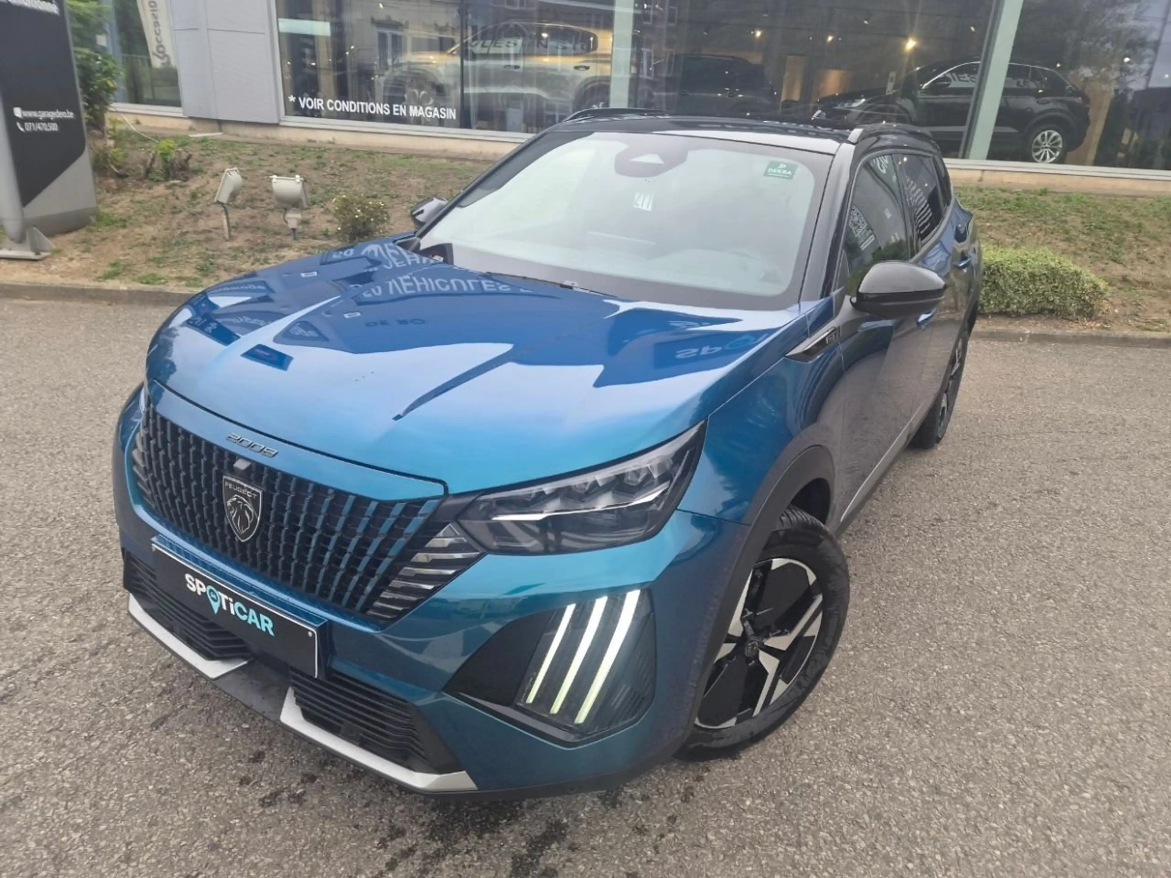 Peugeot 2008 GT 1.2 HYBRID 145 BOITE AUTOMATIQUE — photo 14