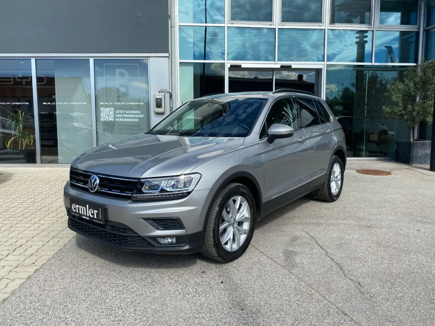Volkswagen Tiguan 2.0 TDI BMT Comfortline 4Motion PTS Grau - 2