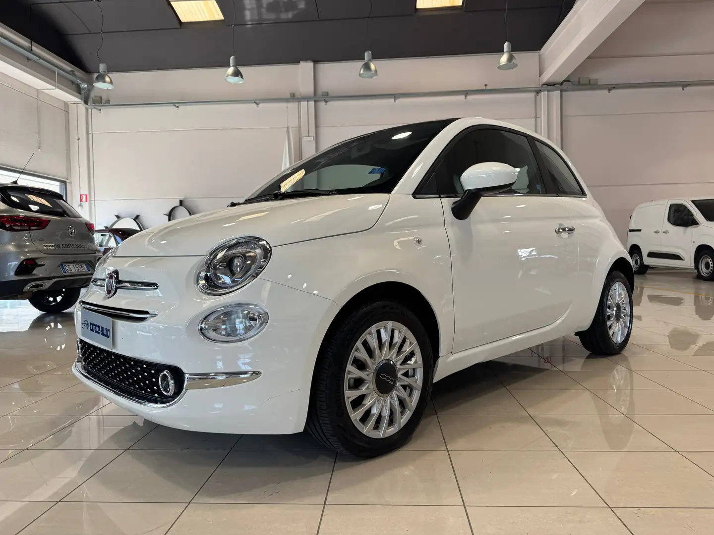 Fiat 500 1.0 Hybrid Dolcevita PACK DOLCEVITA UCONNECT White - 1