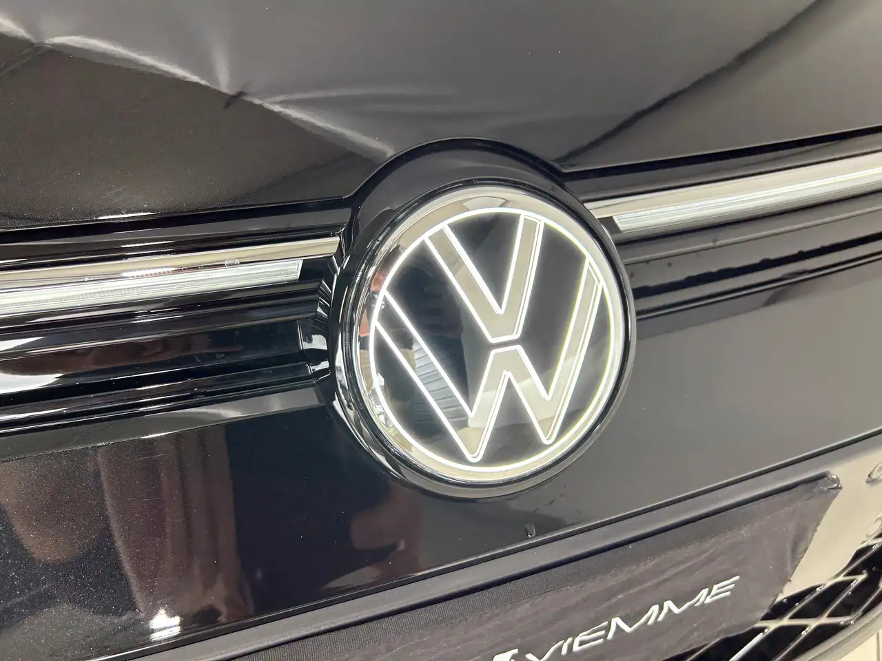 Volkswagen Golf R-Line Plus 150cv dsg + Anniversary model 4