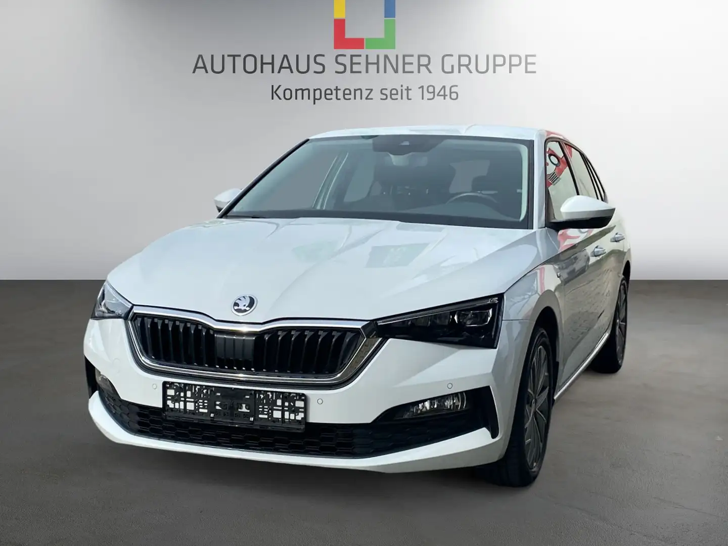 Skoda Scala Clever 1.5 TSI 110 kW DSG +Navi+Kamera+ACC Weiß - 1