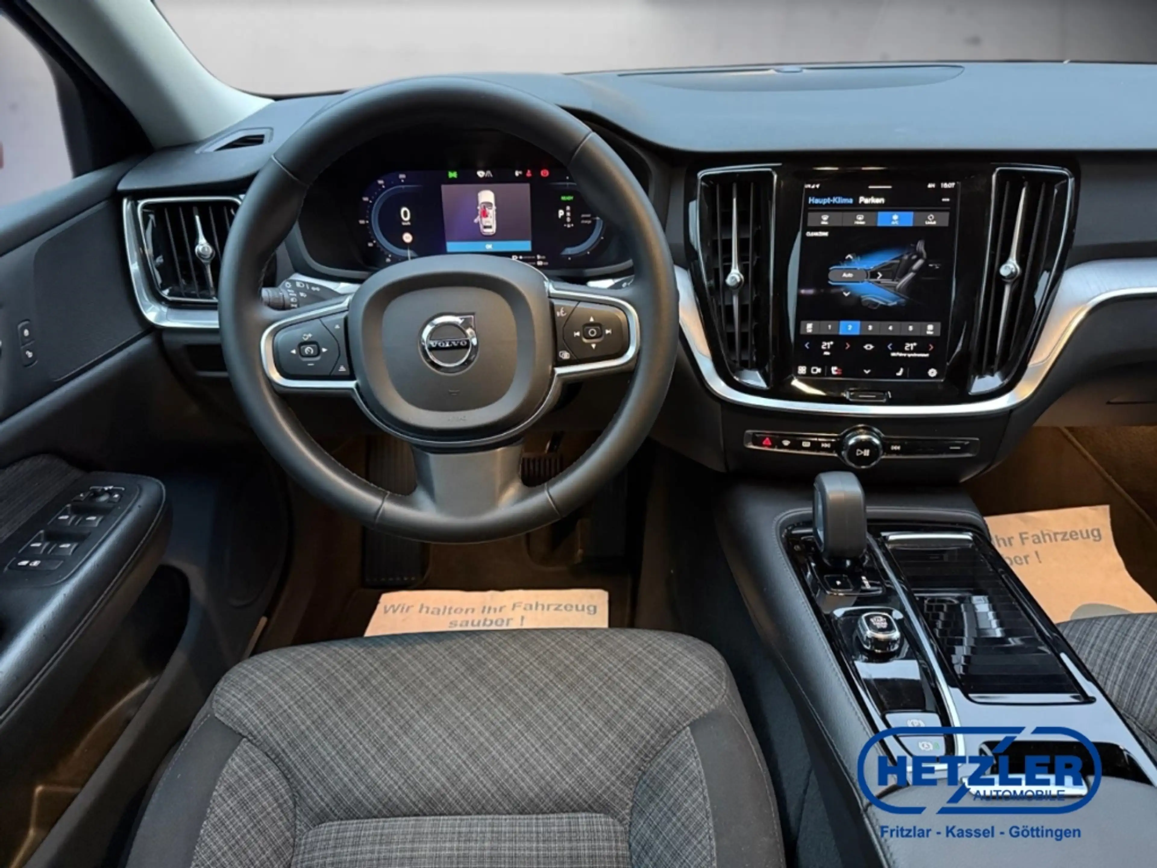 Volvo V60 Recharge Core Recharge PlugIn Hybrid T6 AWD 8-Gang — photo 8