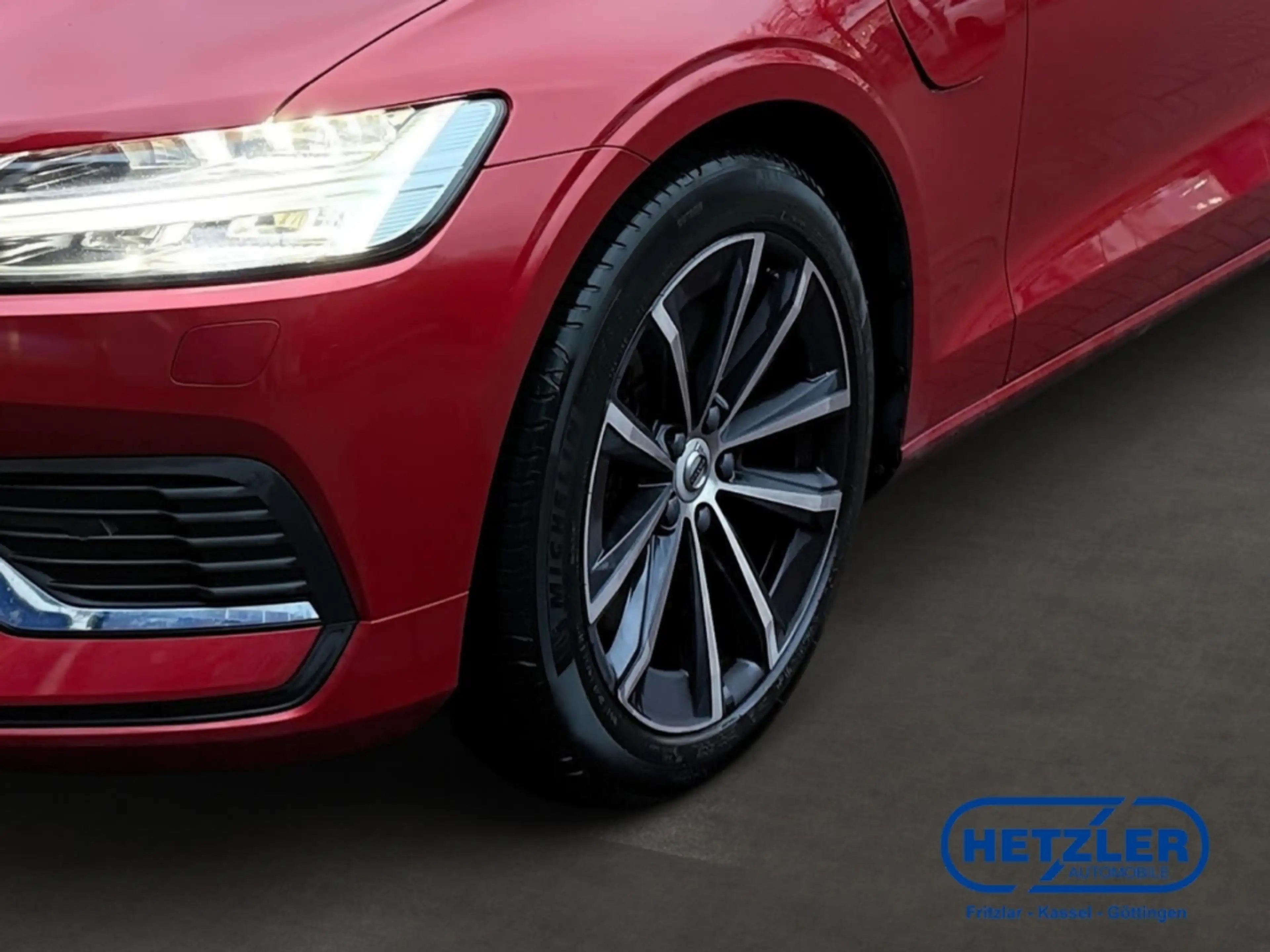 Volvo V60 Recharge Core Recharge PlugIn Hybrid T6 AWD 8-Gang — photo 4