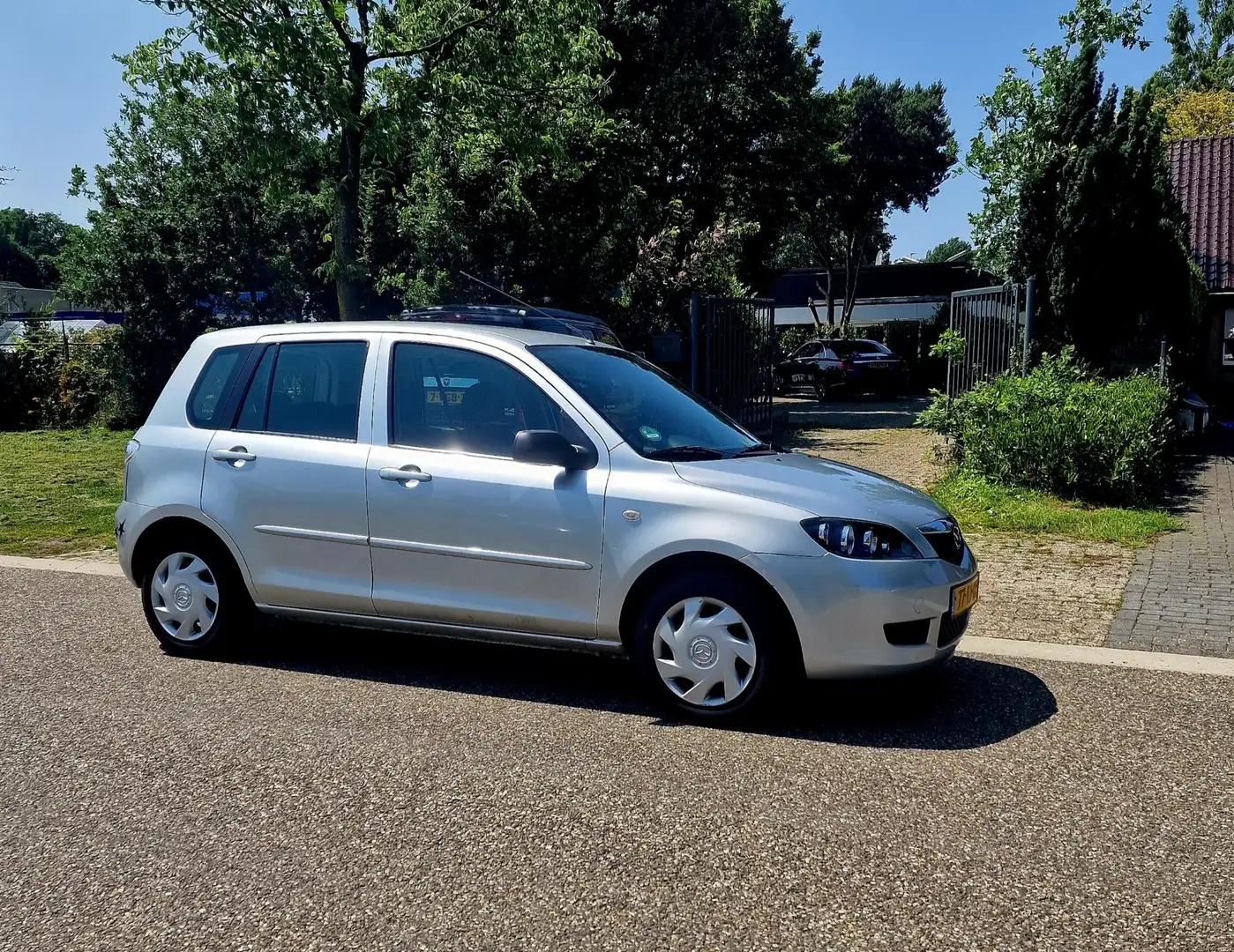 Mazda 2 1.4 Touring * Airco * Trekhaak Grijs - 1