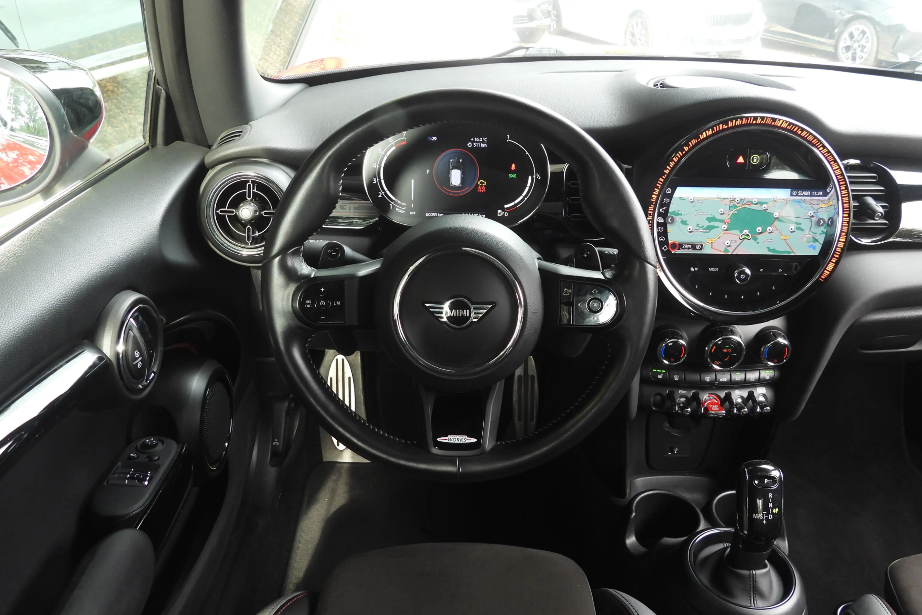 MINI John Cooper Works Hatchback S Rockingham GT JCW Automaat / Panoramad — photo 2