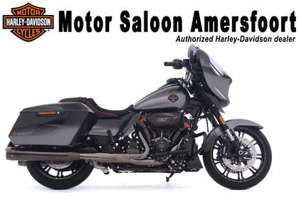 Harley-Davidson Street Glide FLHXSE CVO