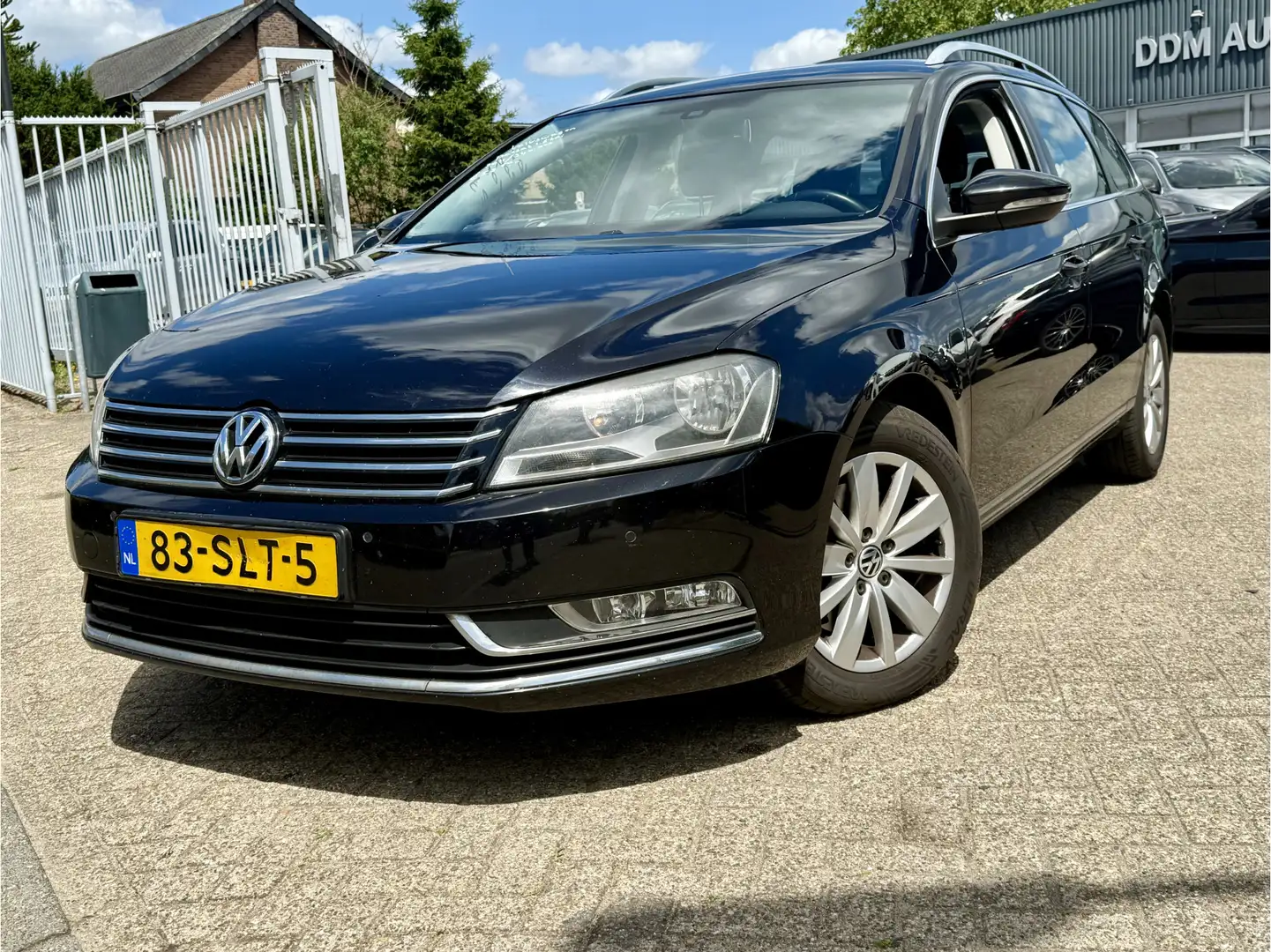 Volkswagen Passat Variant 1.6 TDI COMFORTLINE NAVI/CLIMATE/CRUISE/PDC/TREKHA Zwart - 1