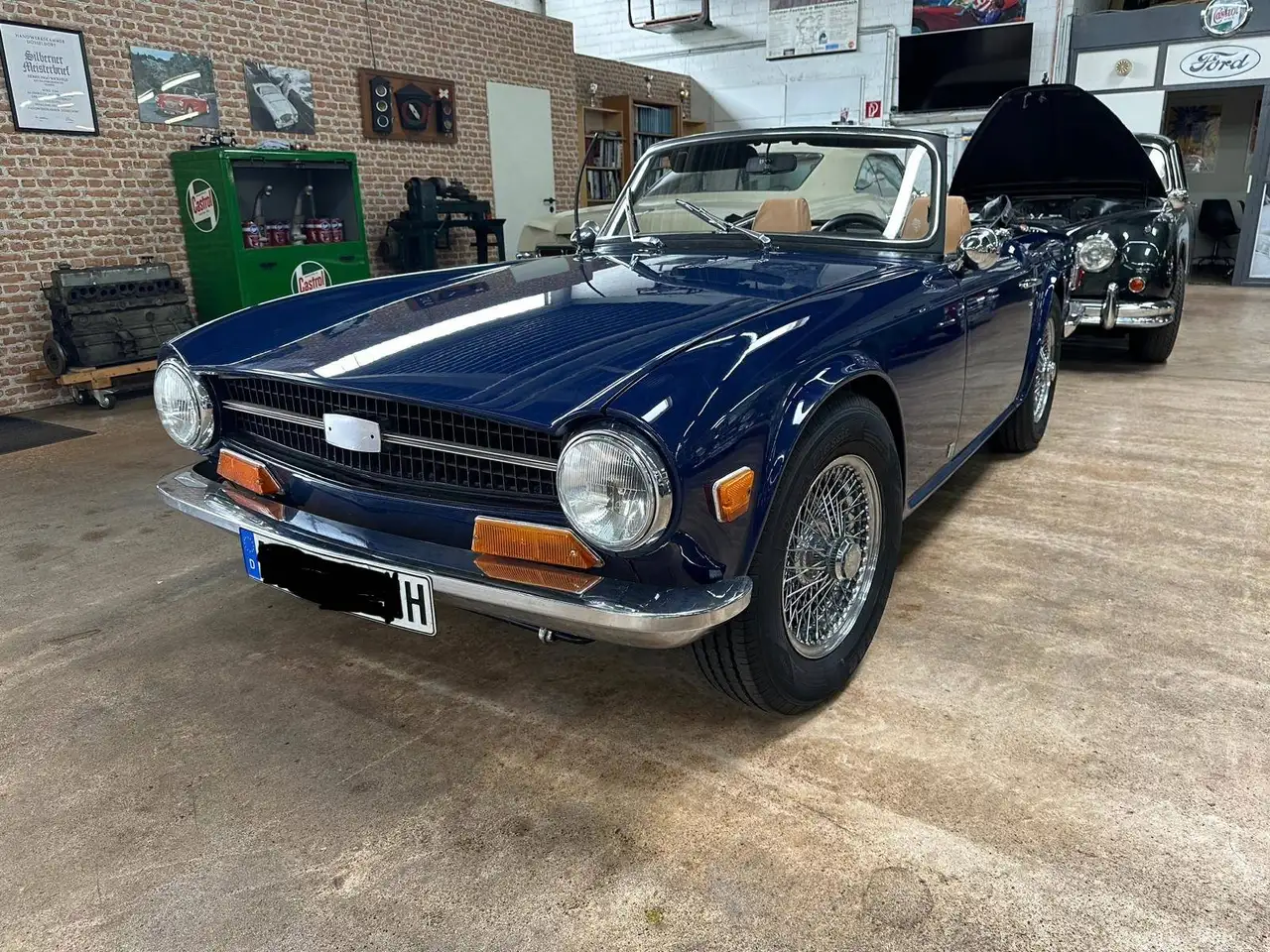 Triumph TR6 Roadster, foto 2