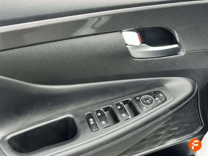 Kia Sorento 2023, foto 19