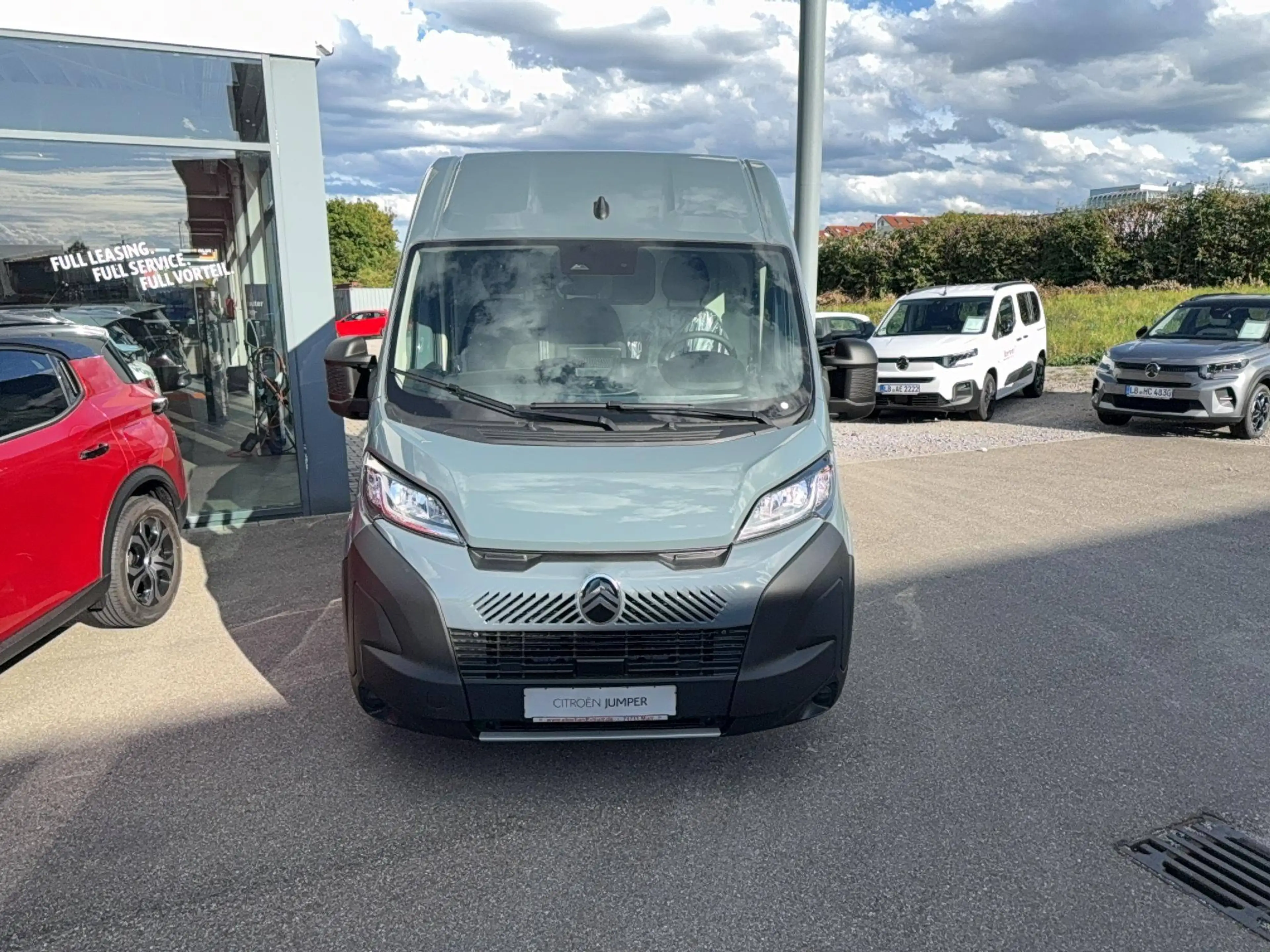 Citroen Jumper 35 L2H2 Automatik Blue HDi 140 — photo 2
