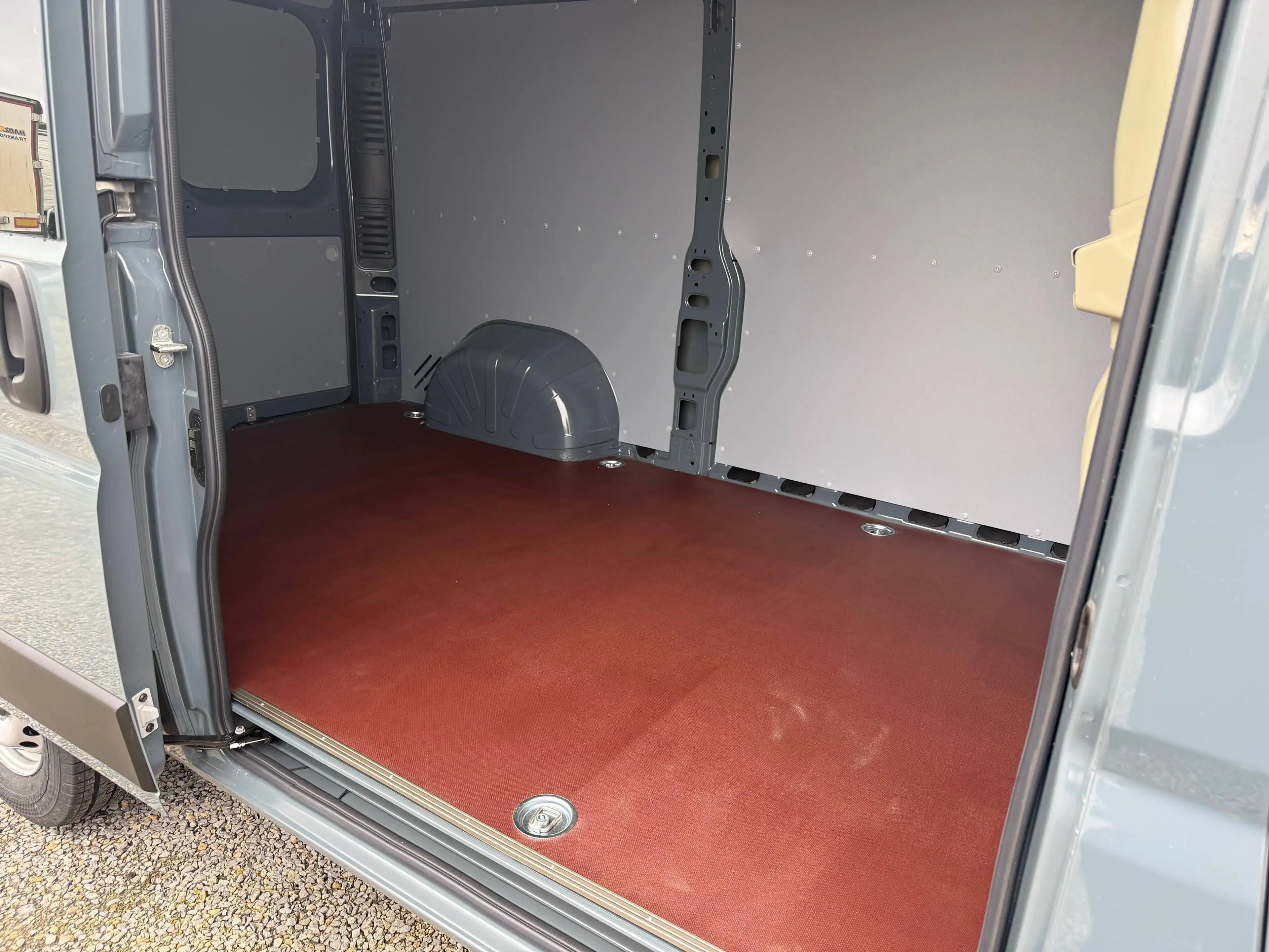 Citroen Jumper 35 L2H2 Automatik Blue HDi 140 — photo 11