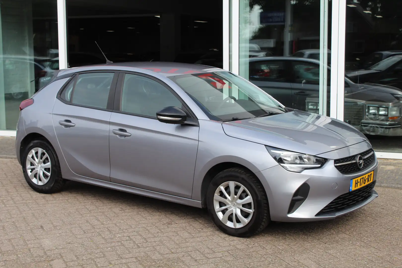 Opel Corsa 1.2 Edition//Airco//5drs!! Grijs - 2