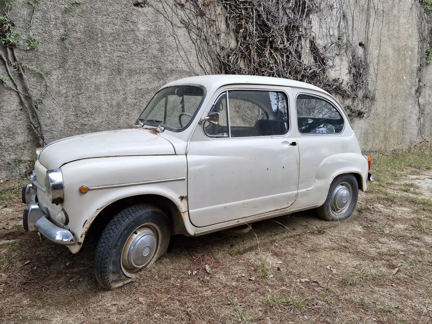 SEAT - 2